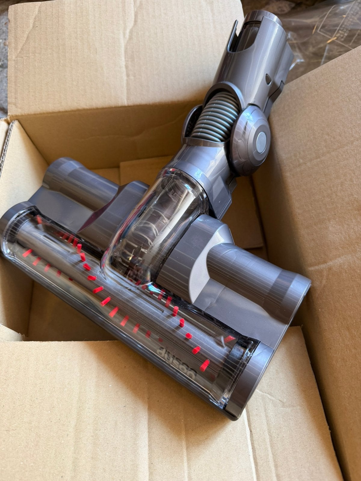 Dyson onderdelen en accu’s partijhandel markthandel, Ophalen, Zo goed als nieuw
