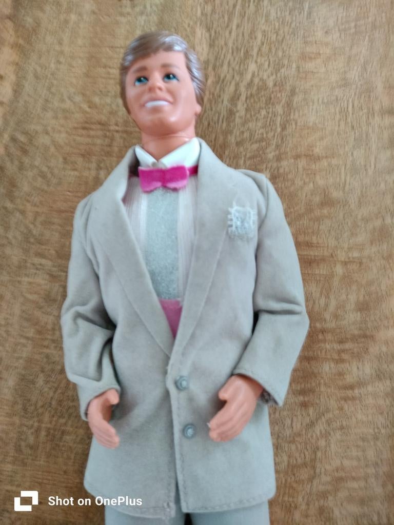 Vintage Barbie Ken Dream Glow 1985, Verzamelen, Ophalen of Verzenden, Pop