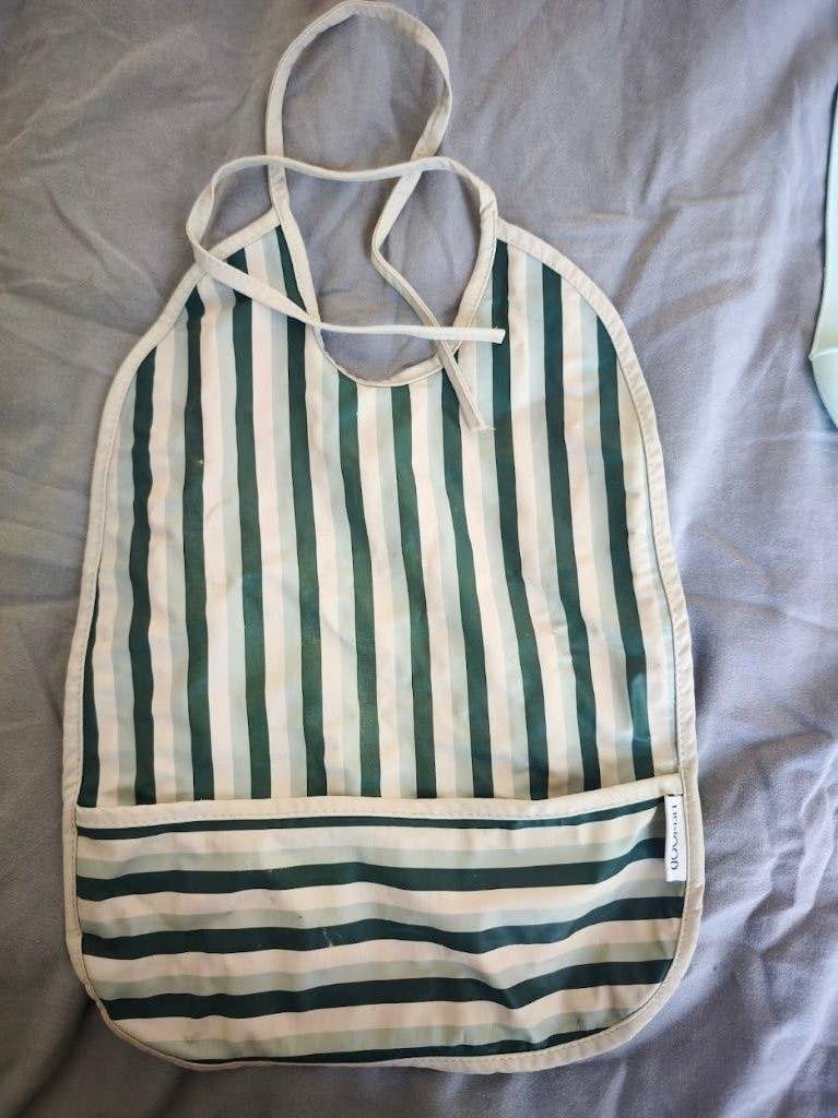 Liewood Waterproof Bib with Pocket Baby Feeding Apron, Ophalen of Verzenden, Zo goed als nieuw, Overige typen, Overige merken