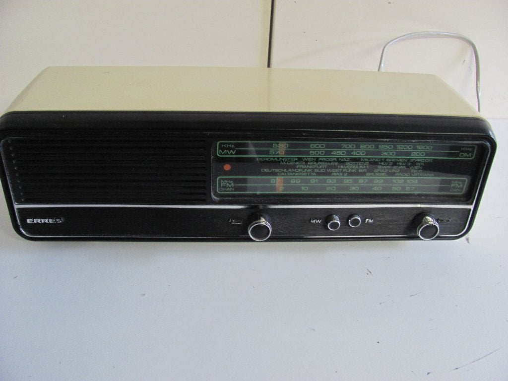 Vintage ERRES radio type:TA 0244/14 6w/50hrz/220v, Ophalen of Verzenden, Audio en Video