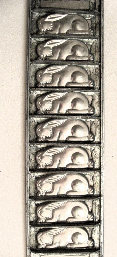 Antieke chocoladevorm art deco hazen, jaren 30, Ophalen of Verzenden