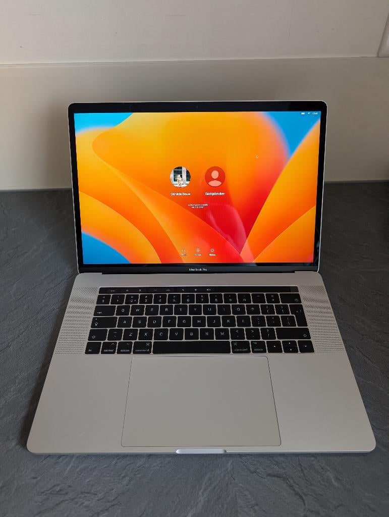 15 - inch MacBook Pro | 2.8 i7 | 256 GB SSD | Touch Bar, Computers en Software, Apple Macbooks, Gebruikt, 256 GB, 2 tot 3 Ghz