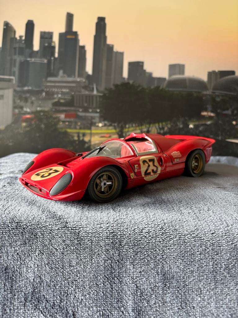 Ferrari 330 P4 (1967) - Jouef Evolution 1:18, Ophalen of Verzenden, Gebruikt, Auto, Overige merken