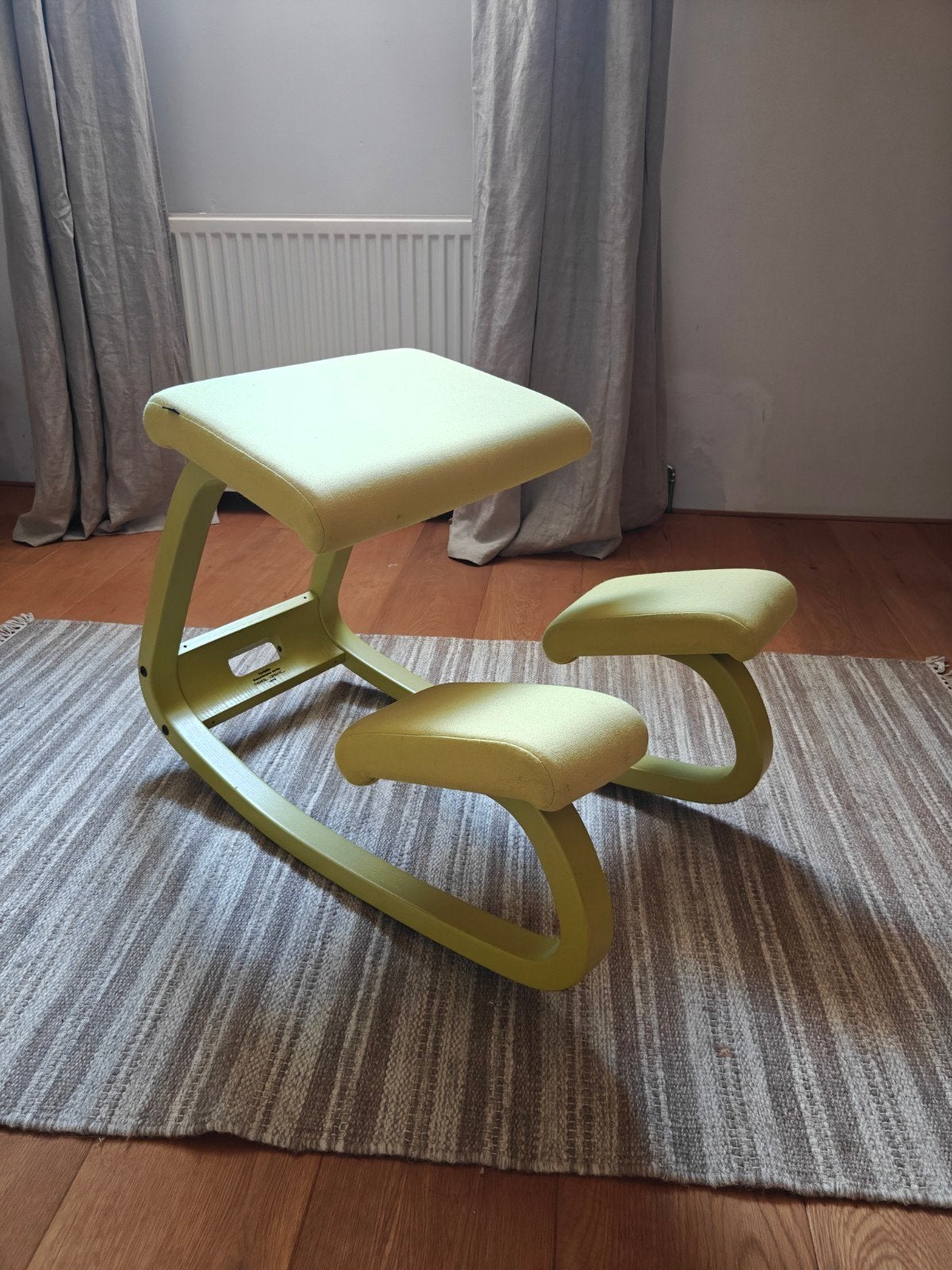 Varier Variable Monochroom Kniestoel Peter Opsvik 1979, Ophalen, Gebruikt, Overige kleuren, Ergonomisch, Scandinavisch design