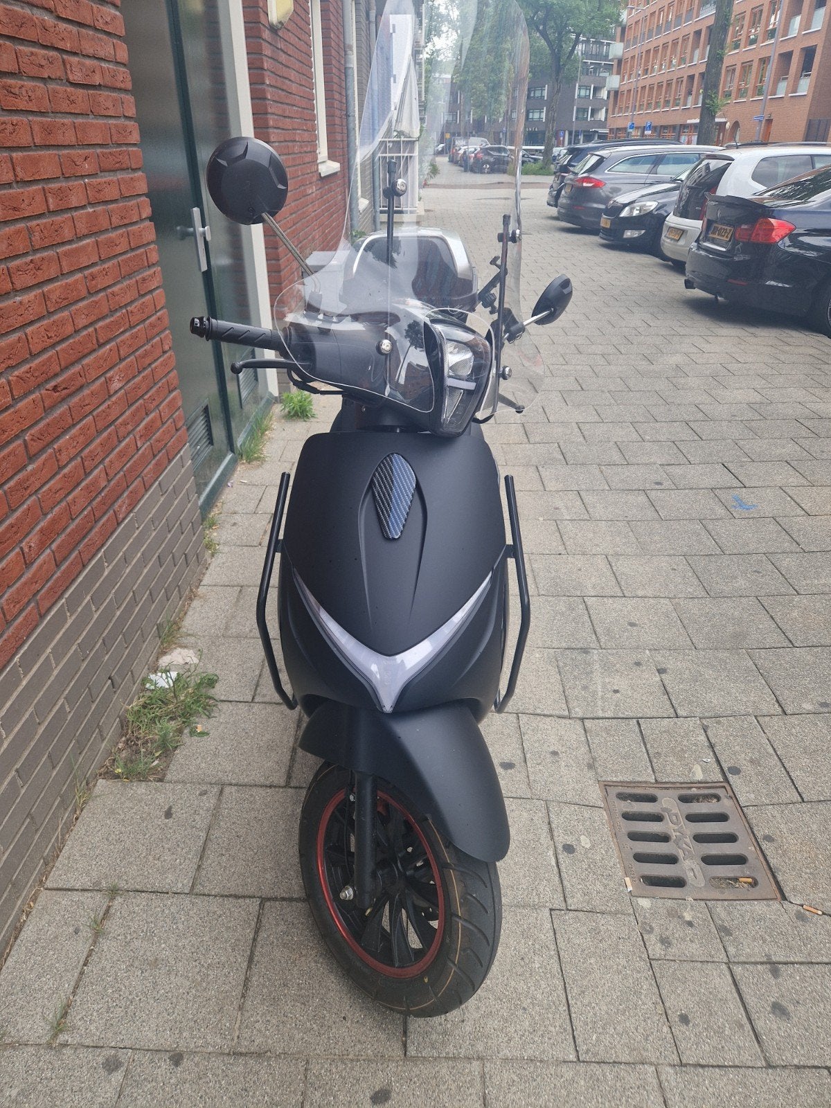 Met slot, Fietsen en Brommers, Overige merken, Ophalen of Verzenden, Zo goed als nieuw, Benzine