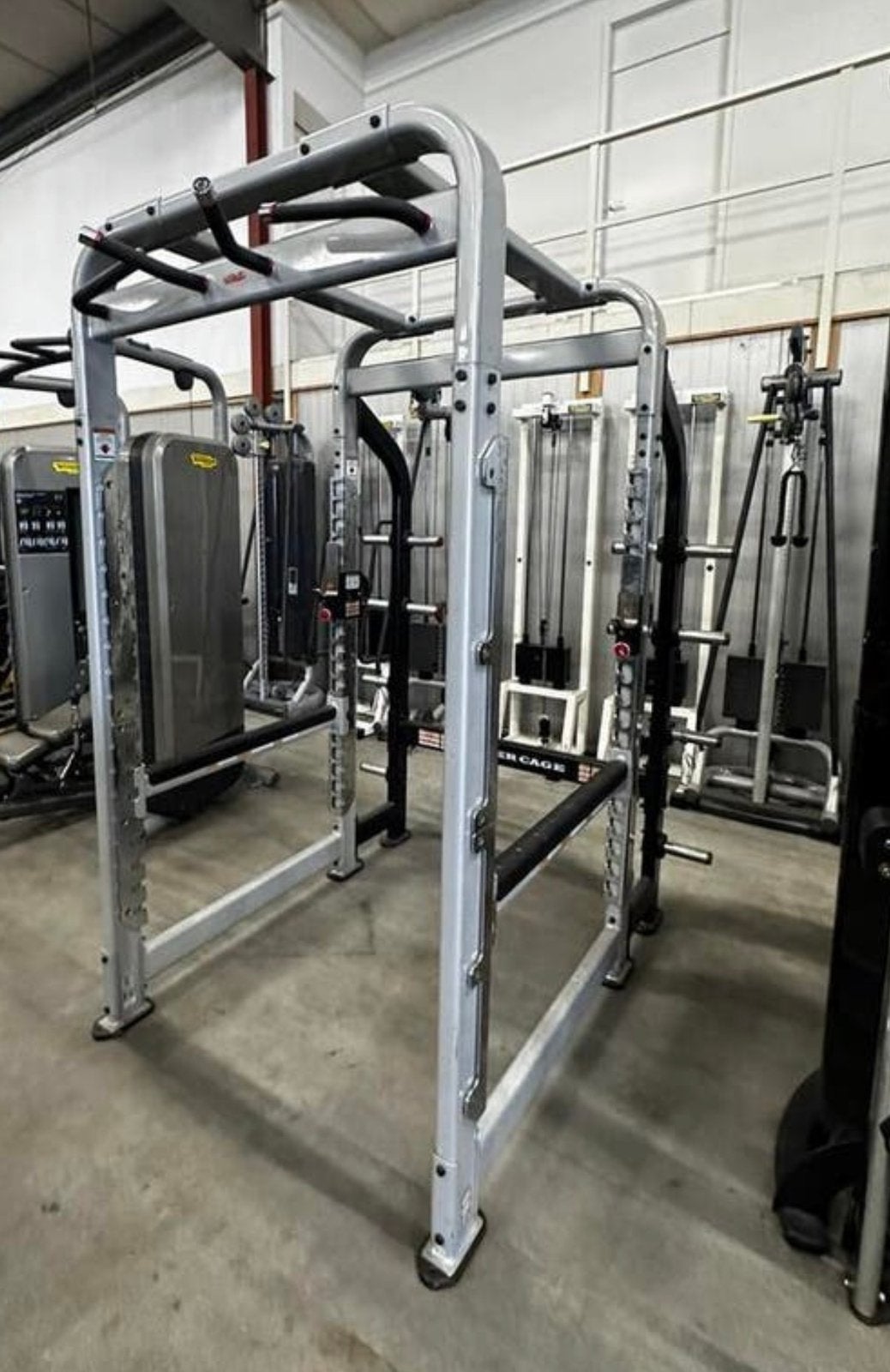 Star Trac Power Rack met jhooks en veiligheids Spotters, Ophalen, Zo goed als nieuw
