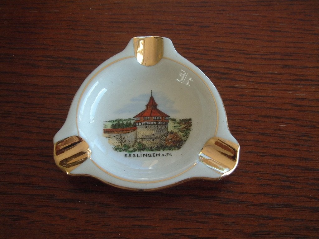 Gaaf souvenir asbakje asbak Esslingen PWB porzella, Ophalen of Verzenden, Zo goed als nieuw, Asbak