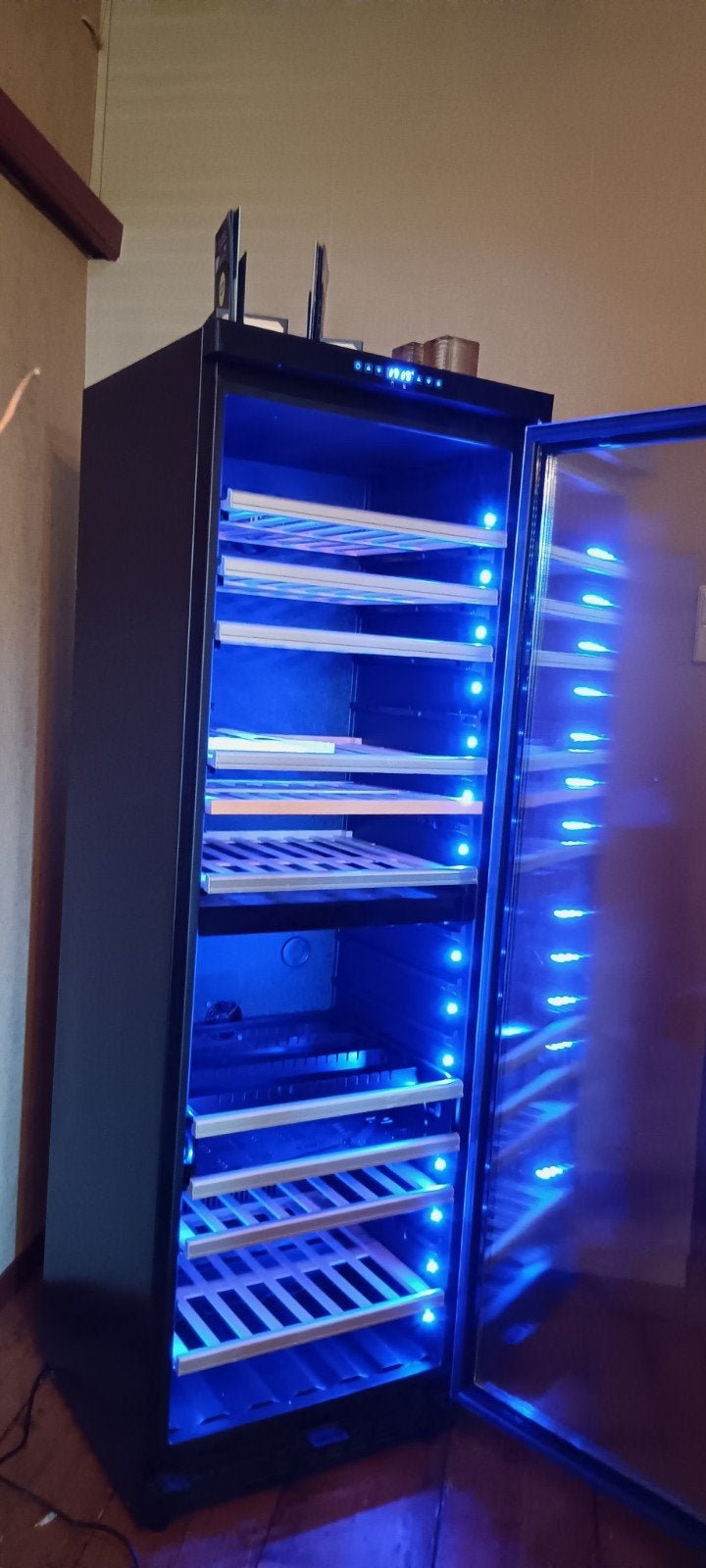 wijnklimaatkast Dometic s118g, Ophalen, 160 cm of meer, Zo goed als nieuw, Vrijstaand