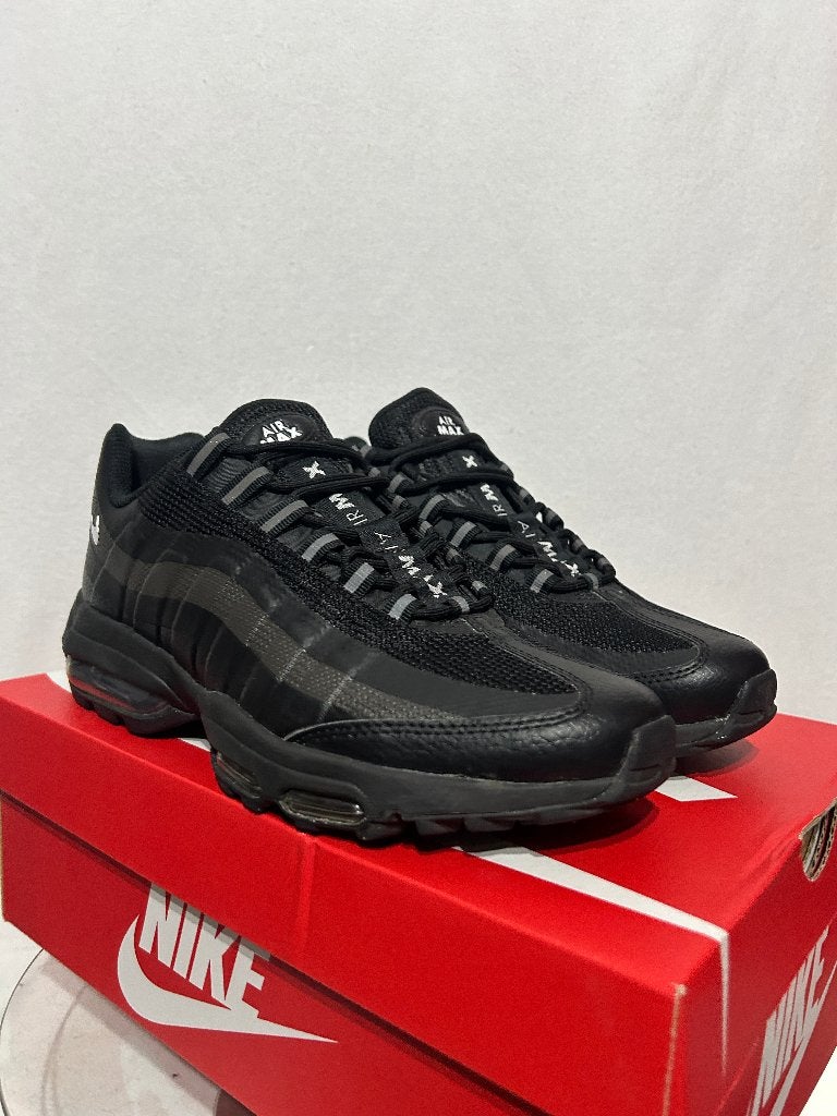 ALS NIEUW! Maat 46 - Nike Air Max 95 Ultra Black Medium Ash, Verzenden, Zwart, Nike, Nike