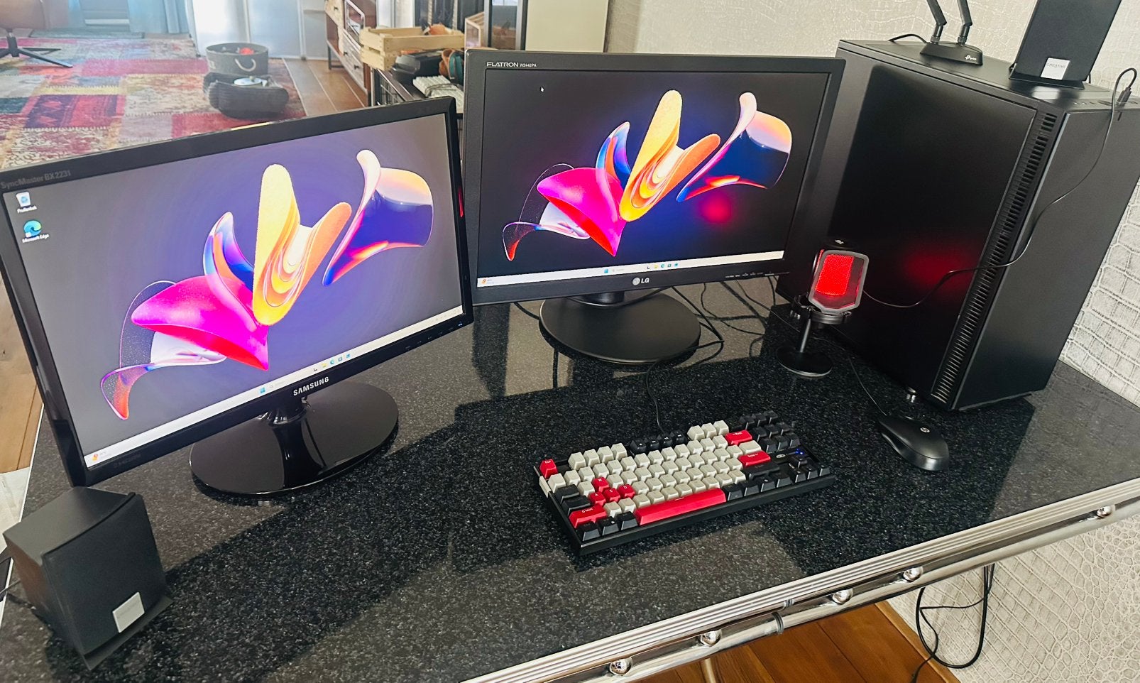 Complete Game PC set - GTX1070 / 16GB RAM + 2 Monitoren etc., Computers en Software, Desktop Pc's, Virtual Reality, Zo goed als nieuw