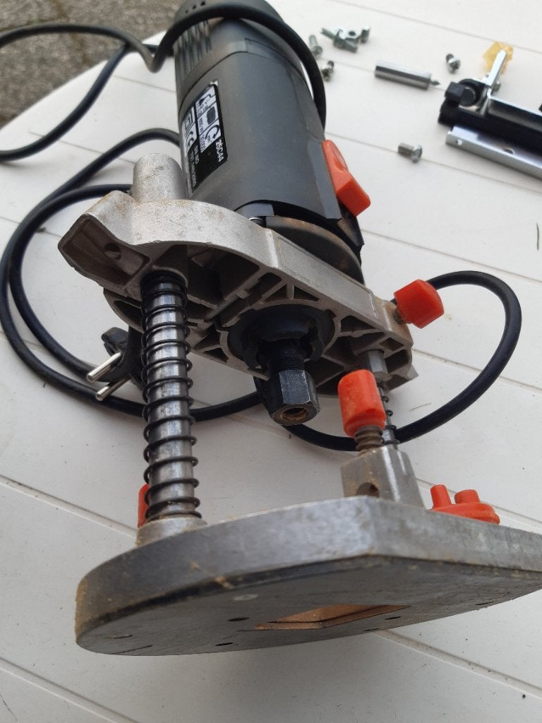 Kinzo bovenfrees met Wisvo freesjes, Gebruikt, Kinzo, Ophalen of Verzenden, Bovenfrees