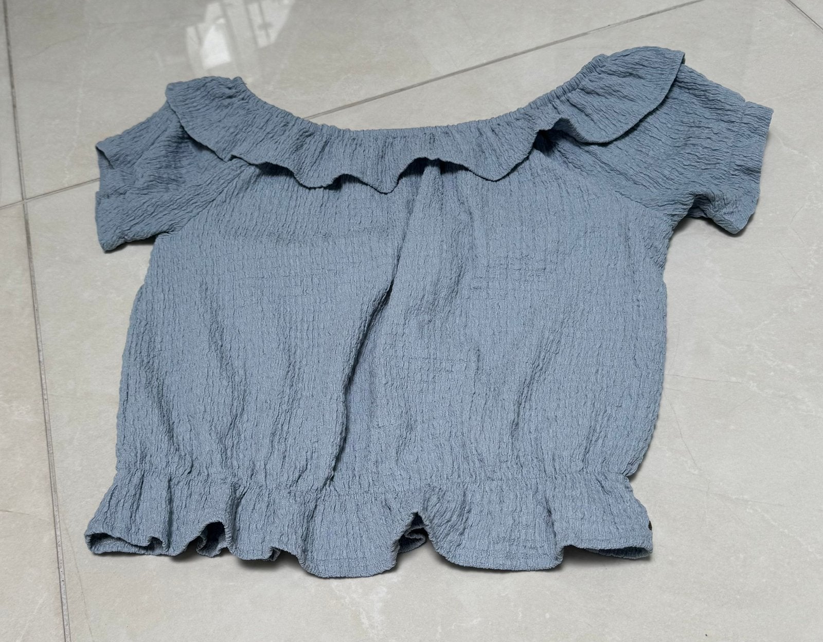 Super schattige top met ruches M Revelation lichtblauw, Maat 38/40 (M), Blauw, Ophalen of Verzenden, Zo goed als nieuw