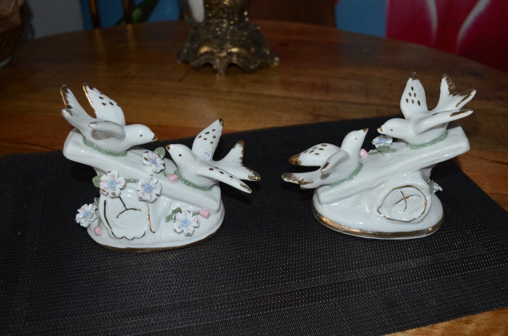 Vintage porseleinen zwaluwen met bloemen, Antiek en Kunst, Ophalen of Verzenden