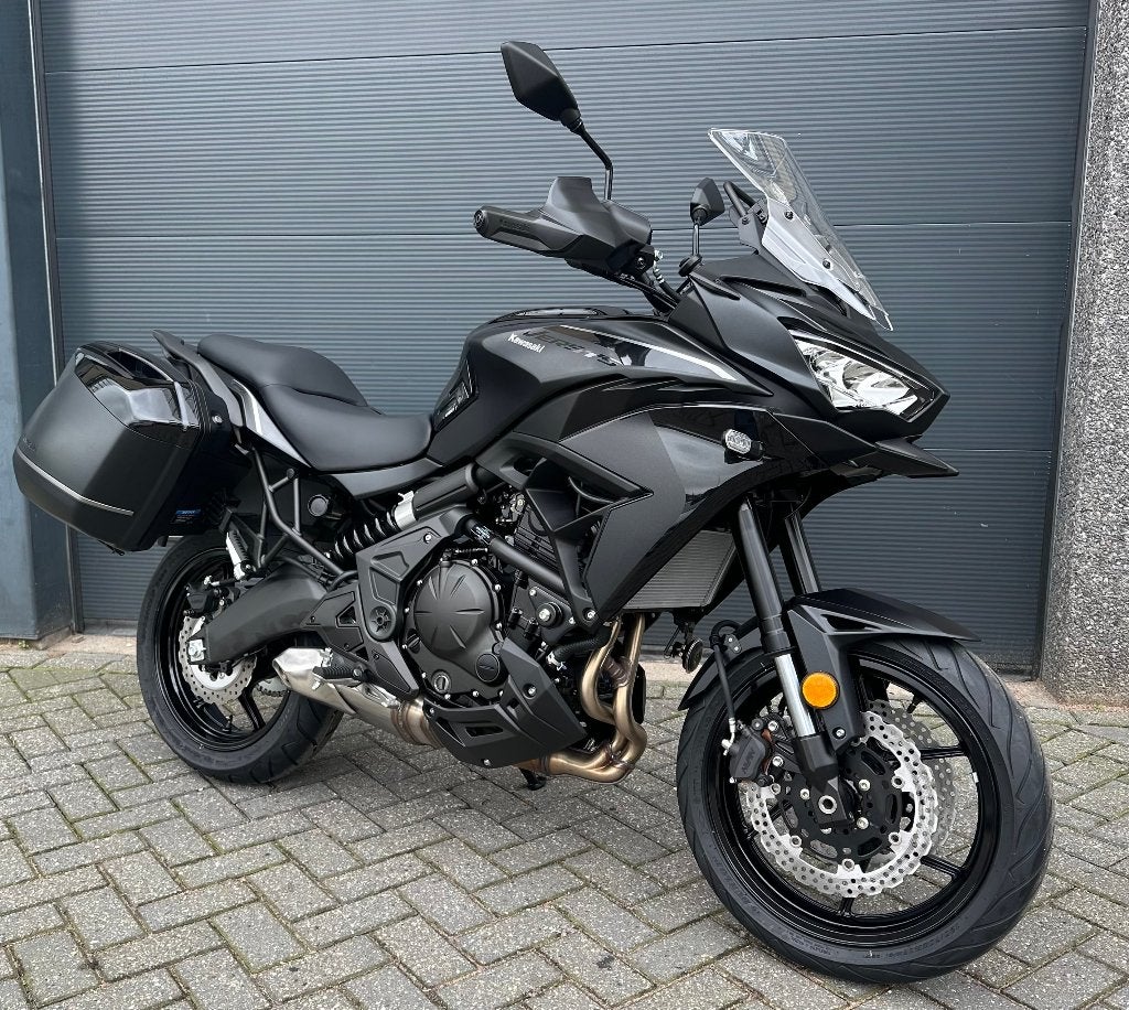 Kawasaki Versys 650 Tourer, Motoren, Motoren | Kawasaki, Bedrijf, Toermotor, meer dan 35 kW, 2 cilinders, Motorrijbewijs A, ABS