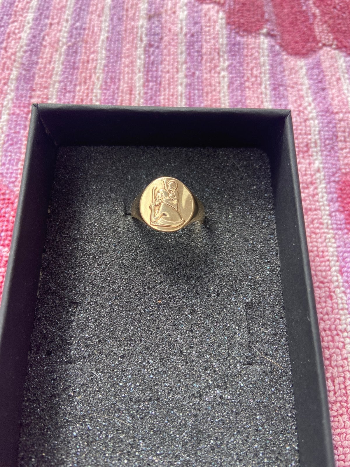 Zegelring antiek met St Christopher 9 kt, 20 of groter, Heer, Ophalen of Verzenden, Zo goed als nieuw