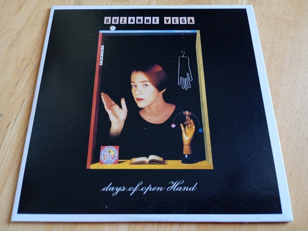 CD Suzanne Vega - Days Of Open Hand, Verzenden, Zo goed als nieuw, Poprock
