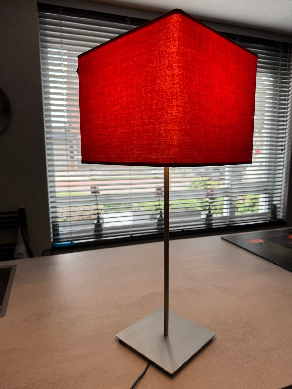 Nieuwe tafel / schemerlamp RVS met kap, Ophalen, Nieuw, E27 (groot), Minder dan 100 cm