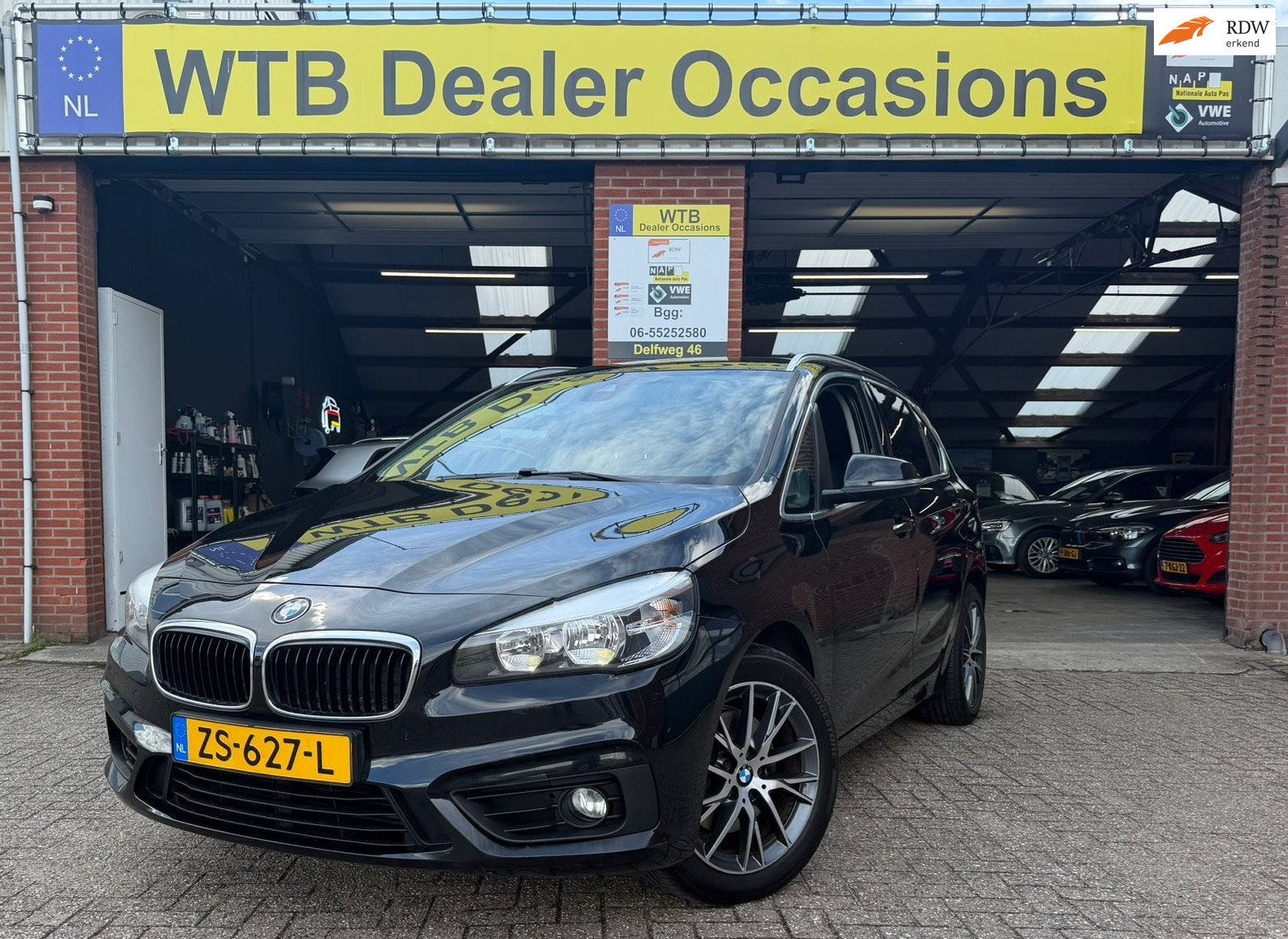 BMW 2-serie Active Tourer 218i M Sport, Navi, Lees tekst!,