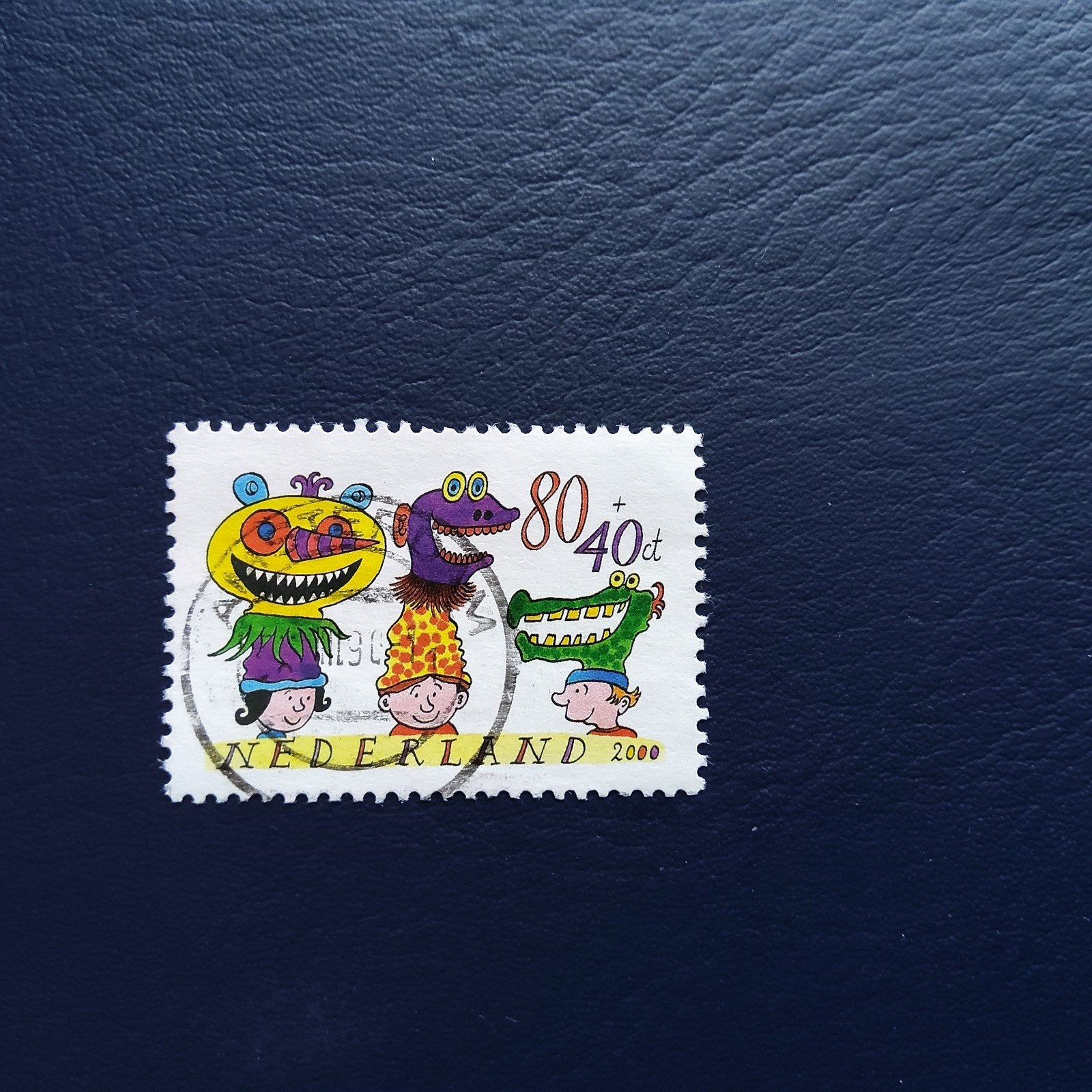 Nederland 2000 kinderpostzegel 80+40ct gestempeld, Ophalen of Verzenden