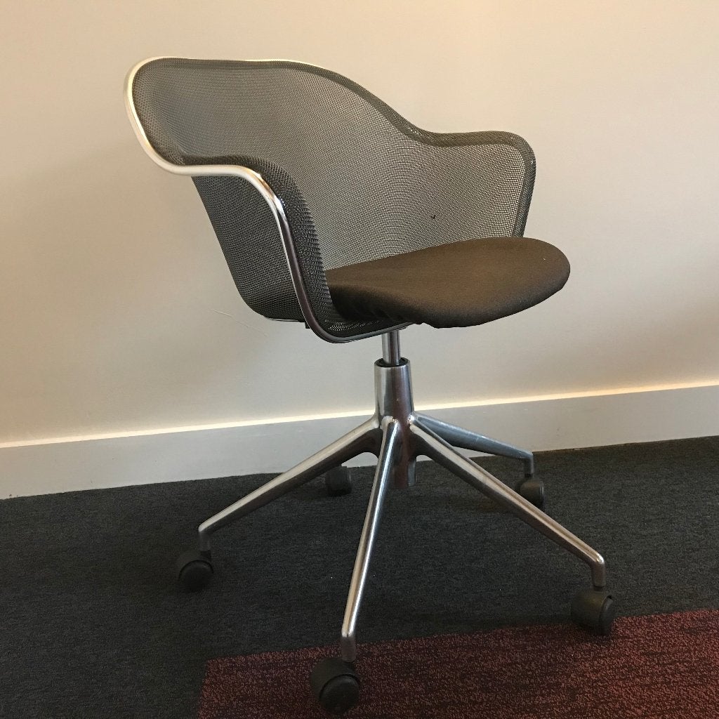 IZGS B&B Italia Iuata iuta design bureaustoel stof bruin, Ophalen, Bruin, Zo goed als nieuw, Nvt