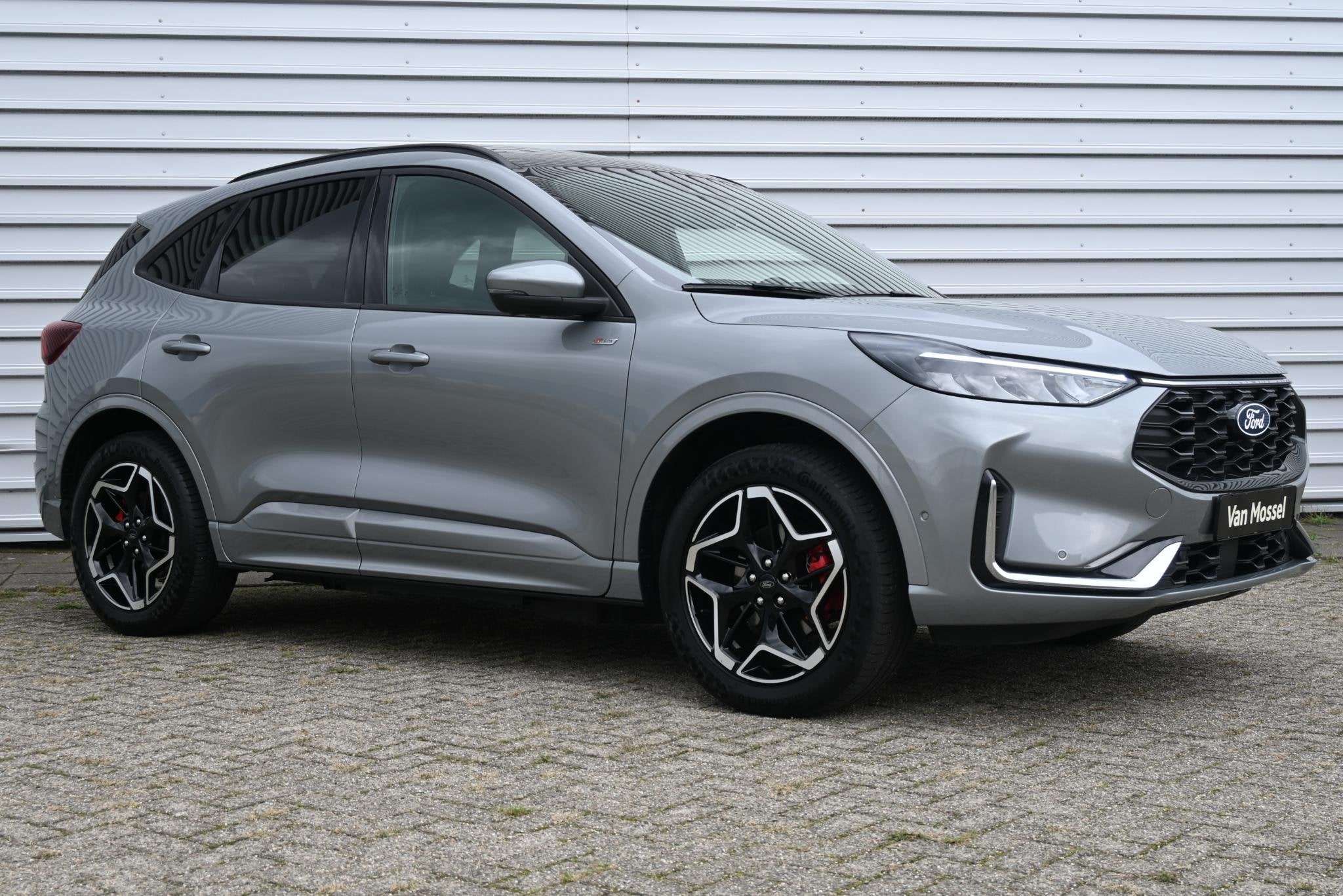 Ford Kuga 2.5i PHEV Aut. 178kW ST-Line X 243PK | Panoramadak, Auto's, 12 maanden, Gebruikt, Stoelverwarming, 4 cilinders