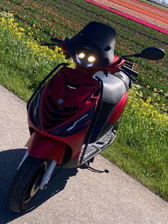 Piaggio zip iget 2022, Ophalen, Zo goed als nieuw, Benzine