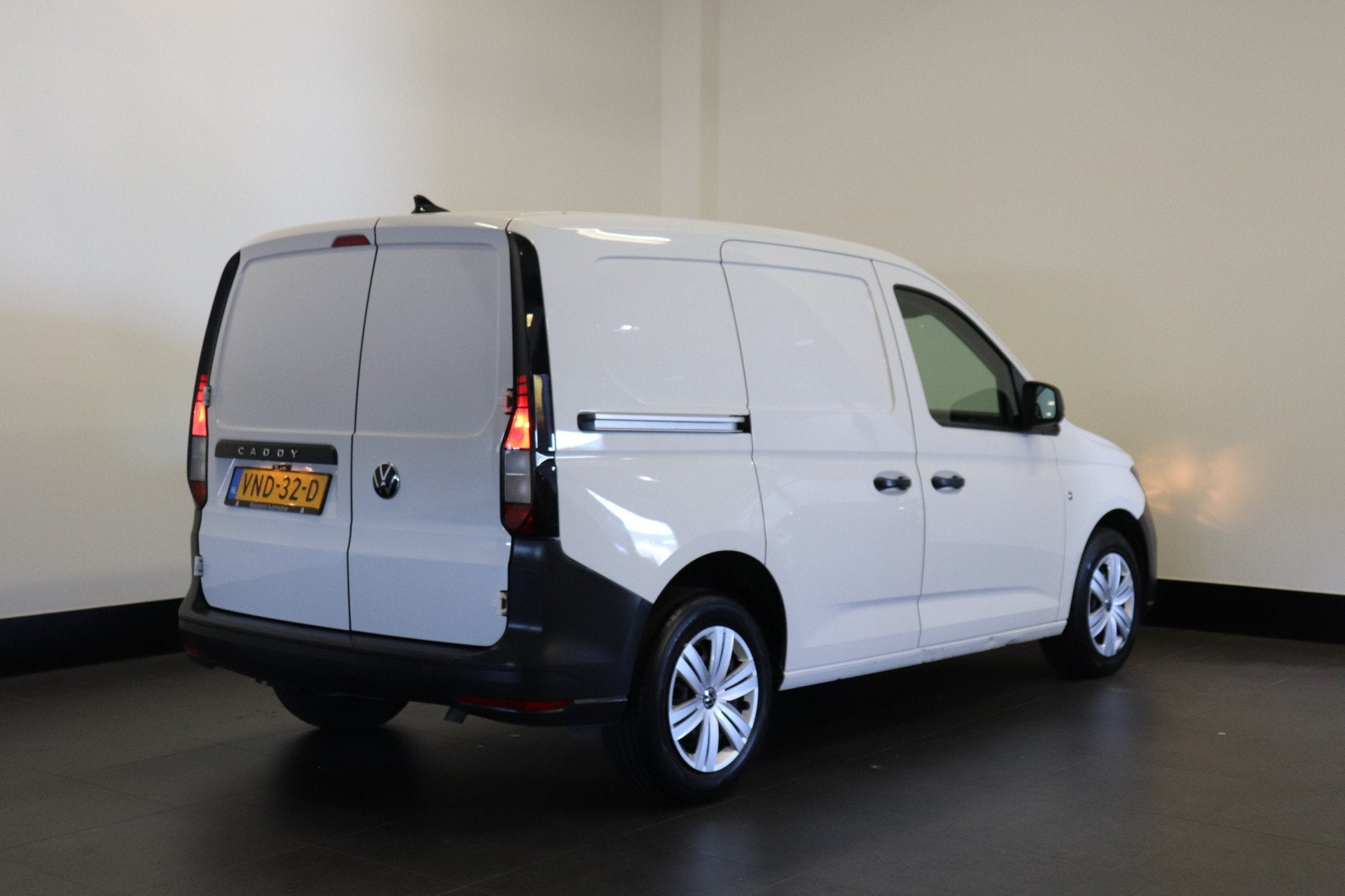 Volkswagen Caddy Cargo 2.0 TDI EURO 6 - Airco - Cruise - €, Auto's, Voorwielaandrijving, Stof, Gebruikt, 4 cilinders
