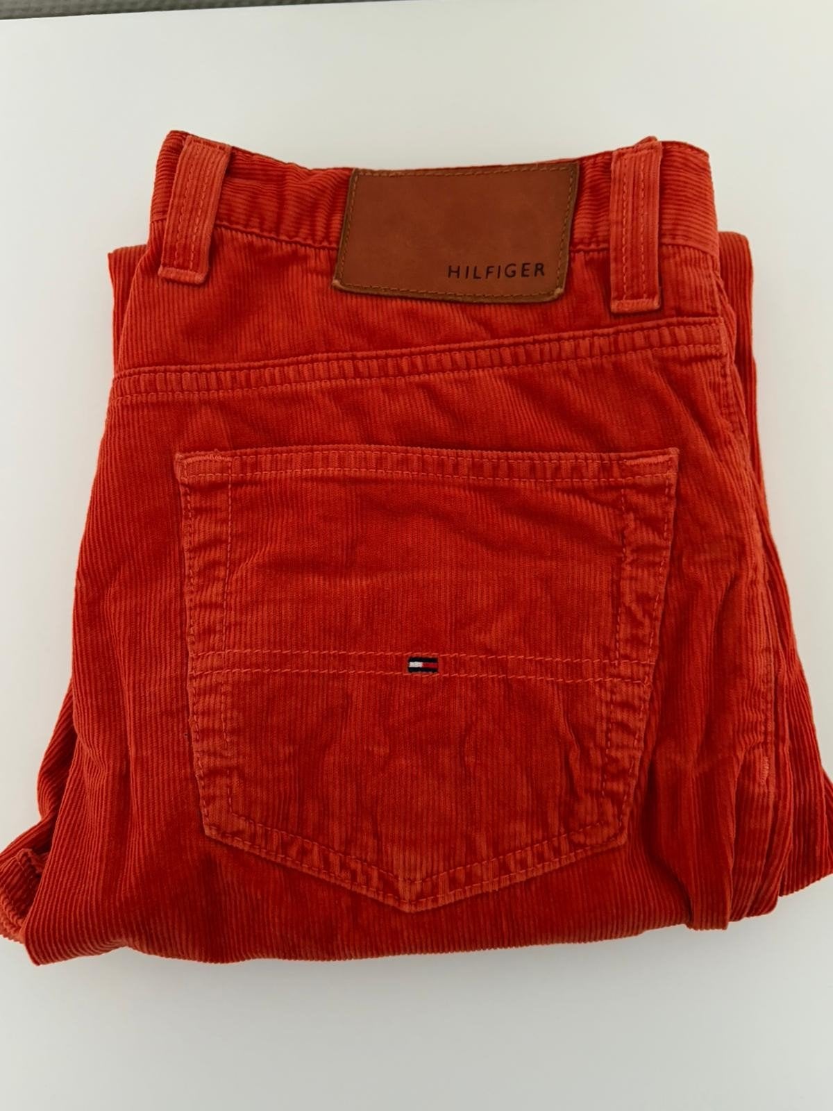 Tommy Hilfiger Corduroy Broek - Oranje W34/L34, Overige kleuren, Tommy Hilfiger, Ophalen of Verzenden, Zo goed als nieuw