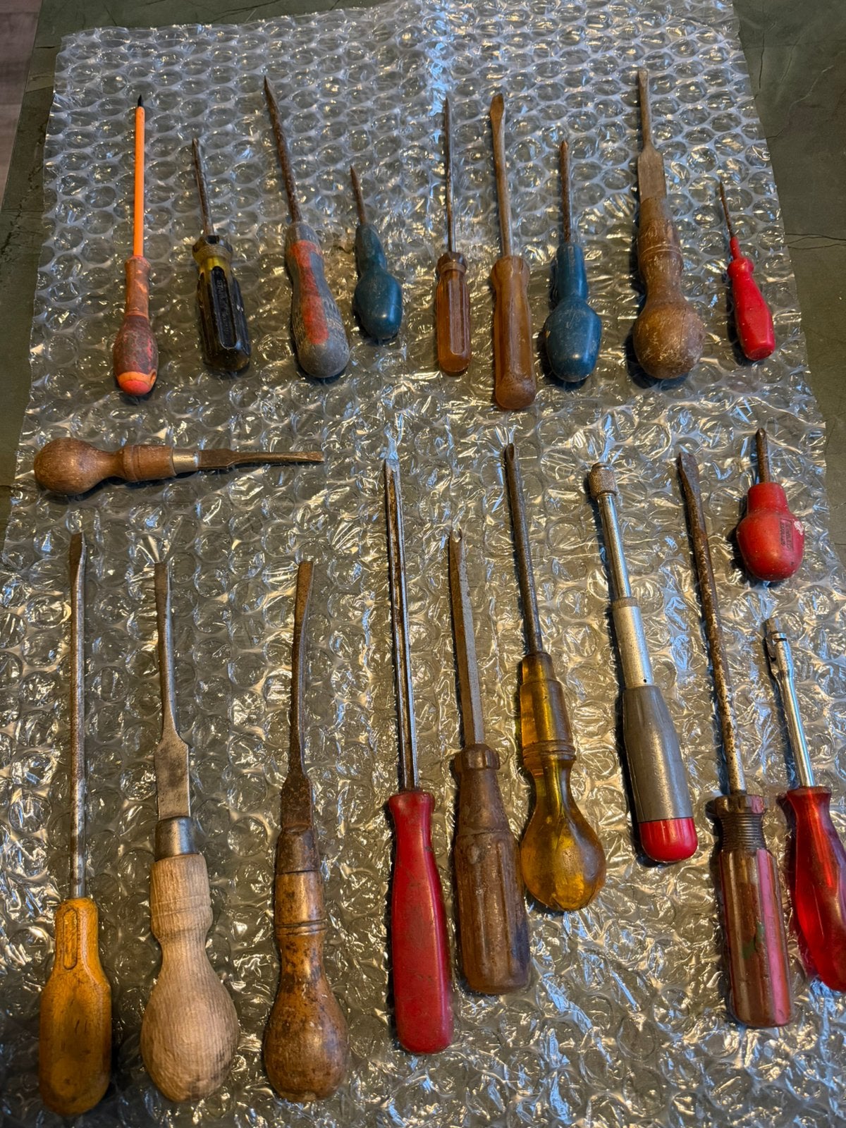 Heel veel oude/antieken gereedschap, Ophalen