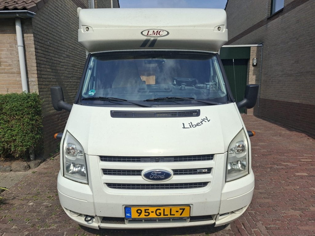 LMC Liberty TI ti618 (1051571), Chemisch toilet, Ringverwarming, Ford, 6 tot 7 meter