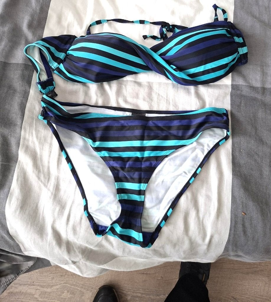 BIKINI HUNKEMOLLER MT 42, Ophalen of Verzenden, Nieuw, Bikini