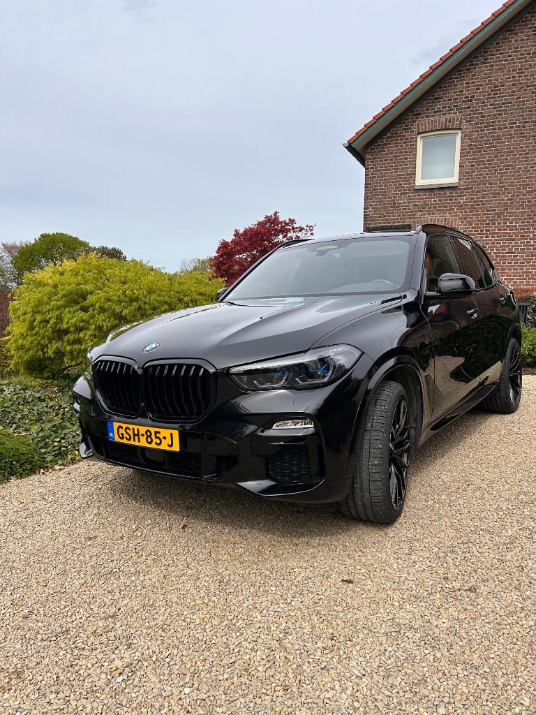 BMW X5 Xdrive45e High-ex Msport/pano/360/keyles/laser/softcl, Lichtsensor, Zwart, Vierwielaandrijving, 2998 cc