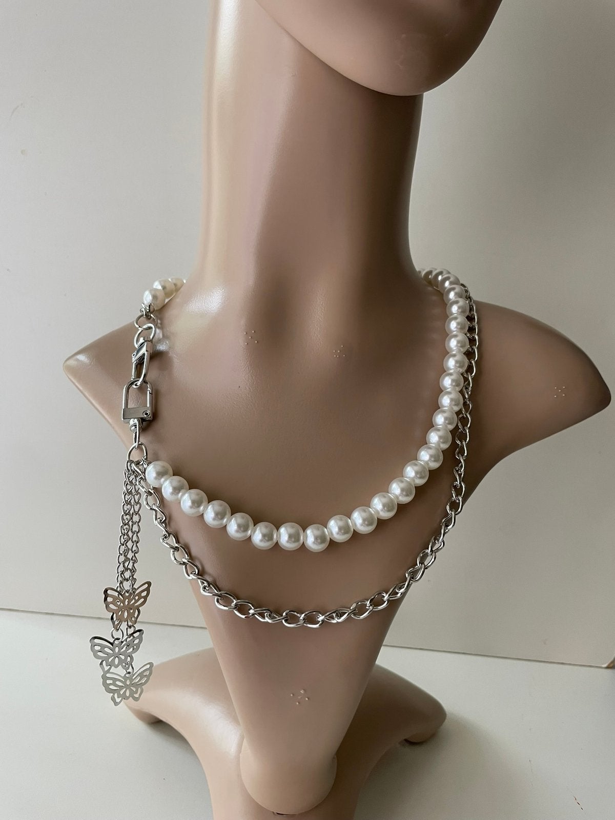 NIEUWE Nep Parels met ketting ( in Hilversum ), Sieraden, Tassen en Uiterlijk, Ophalen of Verzenden, Zo goed als nieuw, Zilver
