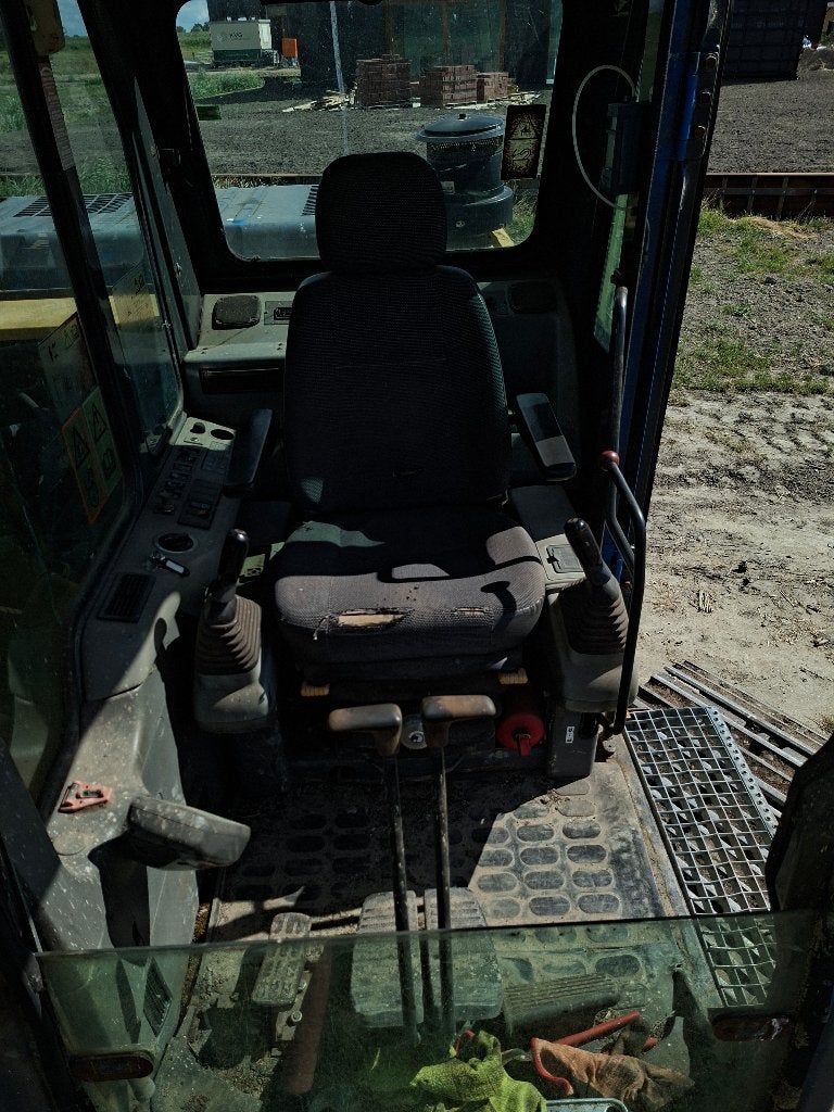 Foto 6 van komatsu pc 130 rupskraan