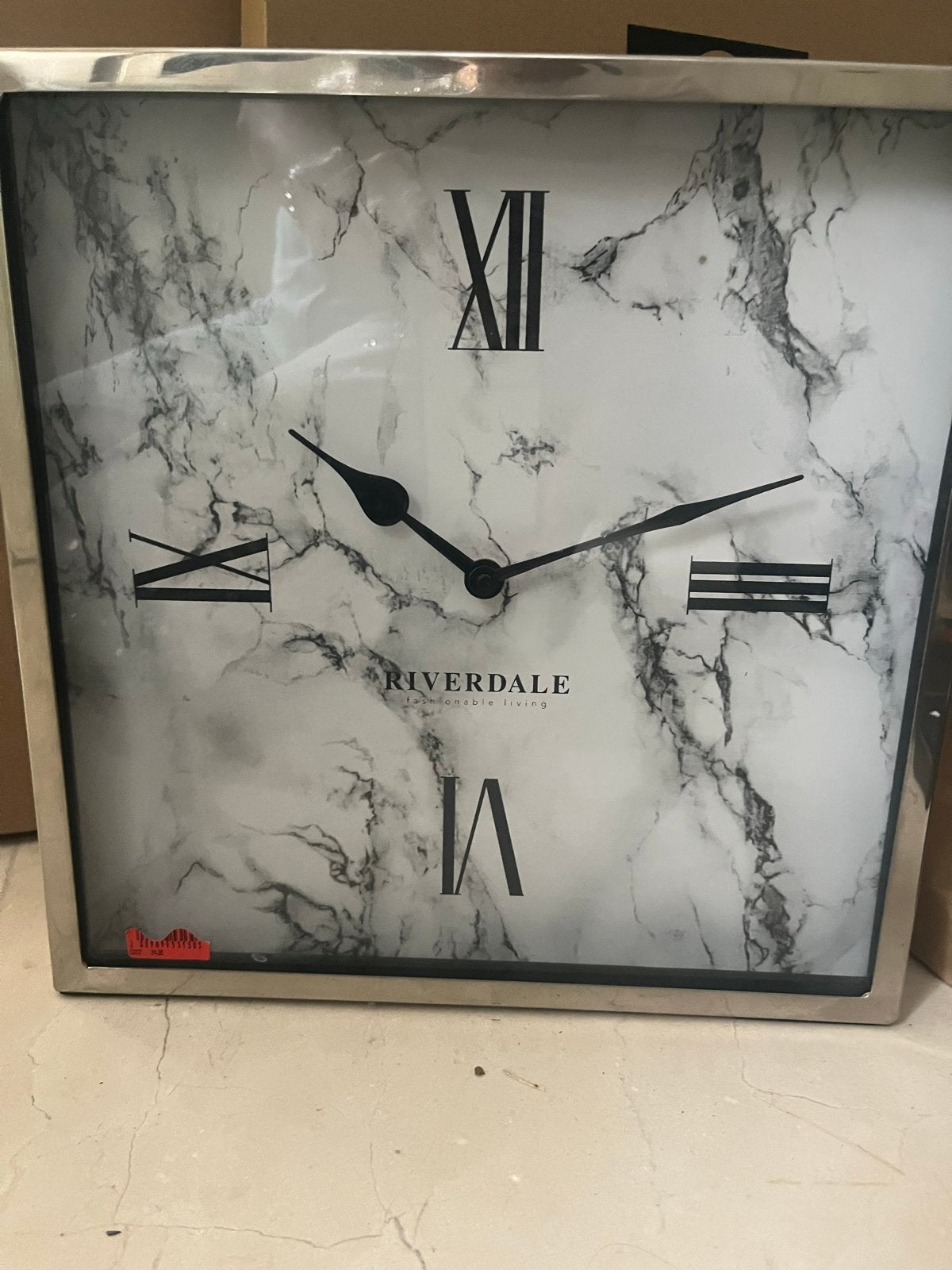 Riverdale Wandklok Marmerlook Zilver - Zo goed als nieuw, Ophalen, Wandklok, Analoog, Zo goed als nieuw