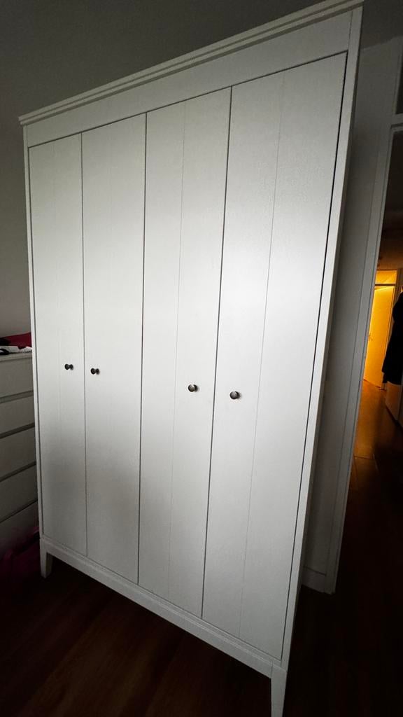 IKEA IDANÄS Kledingkast - Uitstekende staat, Huis en Inrichting, Ophalen, 100 tot 150 cm, 200 cm of meer, Zo goed als nieuw