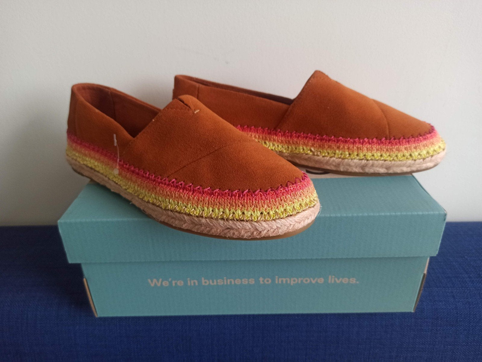 nieuwe espadrilles, toms, size 38, Kleding | Dames, Nieuw, Oranje, Ophalen of Verzenden, Toms