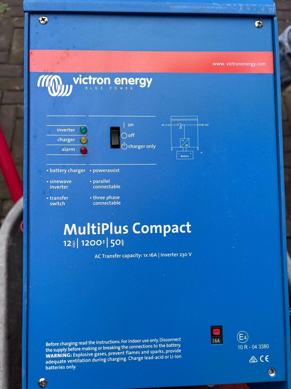 Victron Energy MultiPlus Compact 12/1200/50 Omvormer/Lader, Ophalen, Zo goed als nieuw, Overige merken, Omvormer