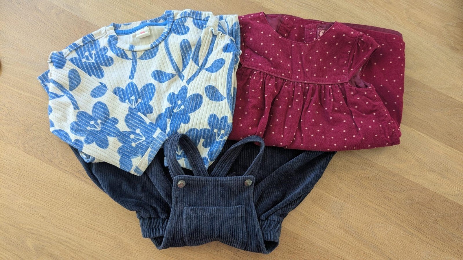 Jurkenpakket: bloemenjurk, ribstof jurk en roze jurk, Kinderen en Baby's, Kinderkleding | Overige, Ophalen of Verzenden, Gebruikt