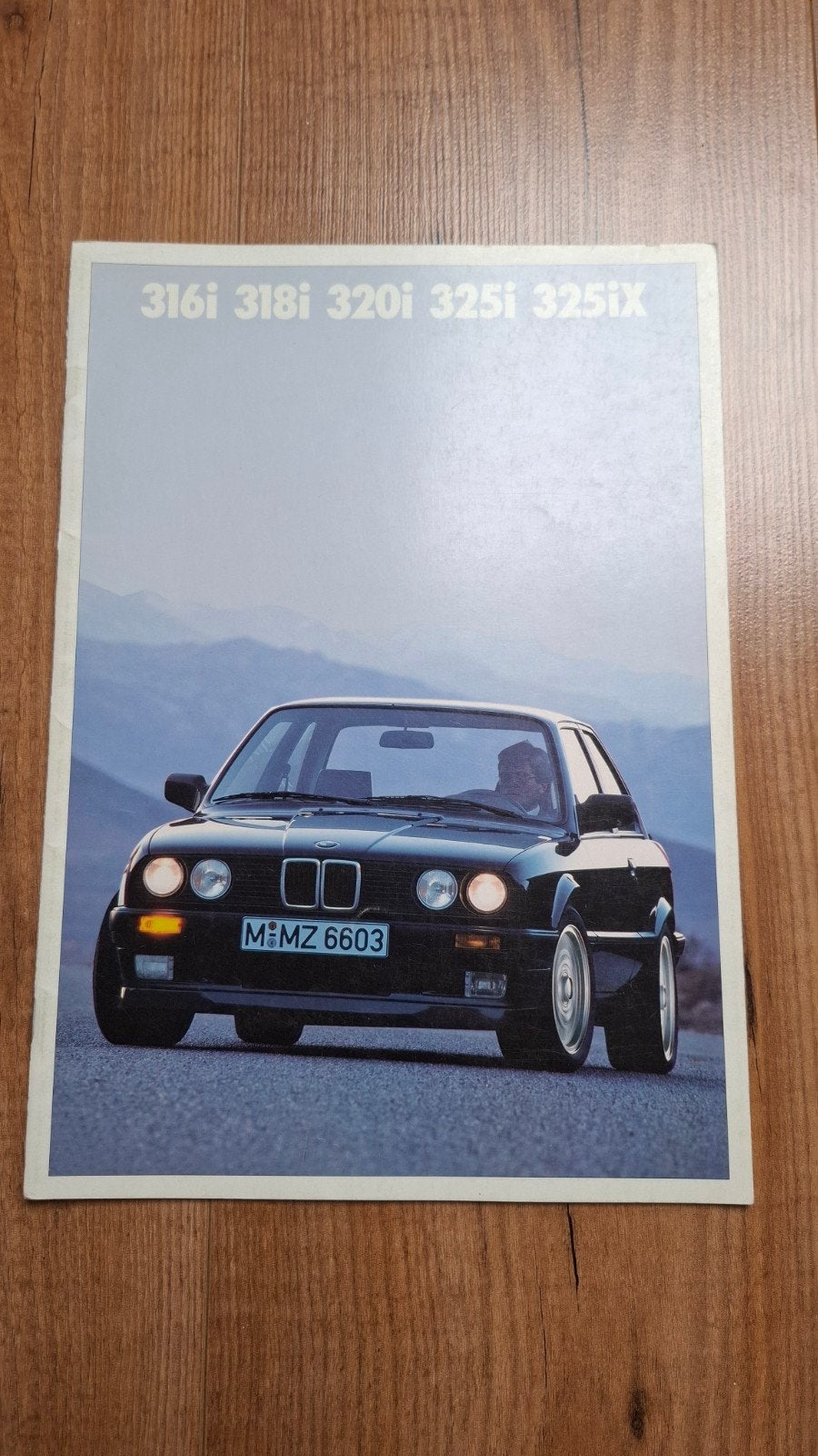 Bmw 3 serie e30 type brochure folder div modellen Nederlands, Boeken, Ophalen of Verzenden, Zo goed als nieuw, BMW