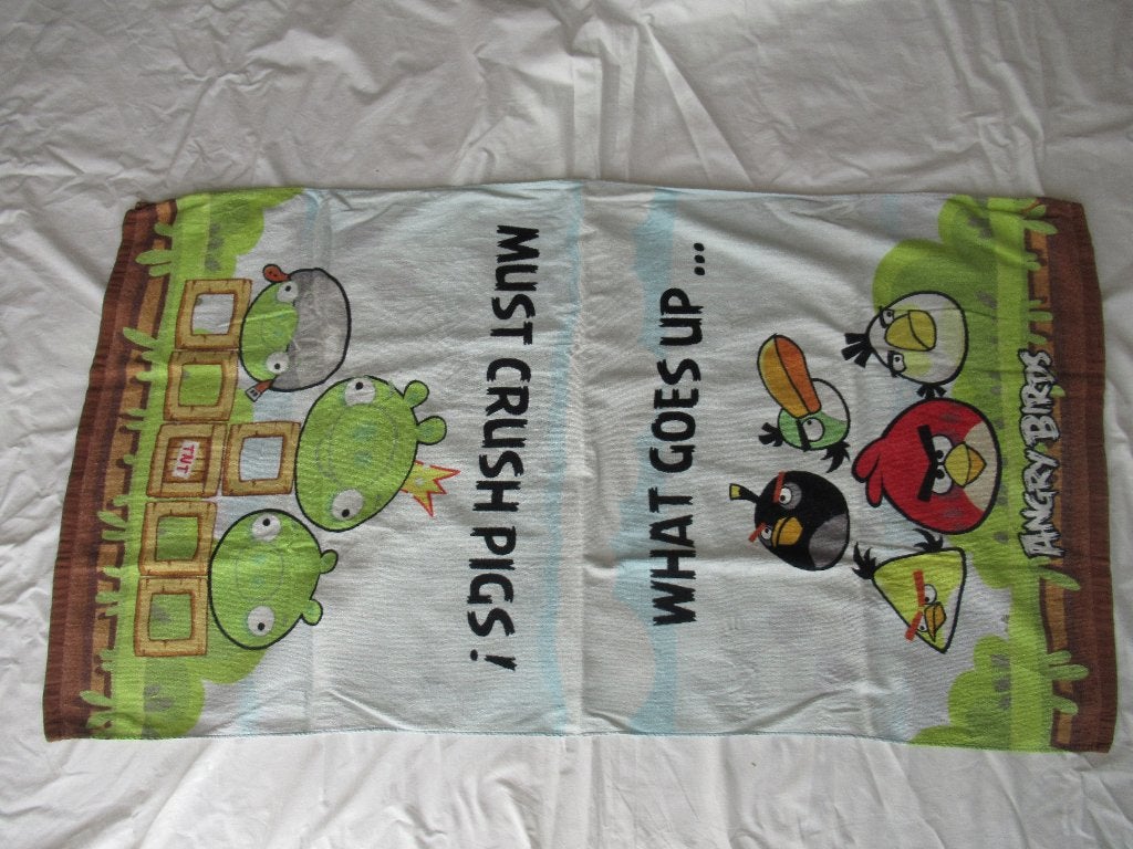 angry birds badlaken / zwemhanddoek, Ophalen of Verzenden, Zo goed als nieuw, Badlaken
