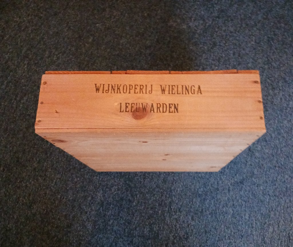 Houten wijnkist van Wijnkoperij Wielinga Leeuwarden, Verzamelen, Ophalen of Verzenden, Gebruikt, Overige gebieden, Overige typen