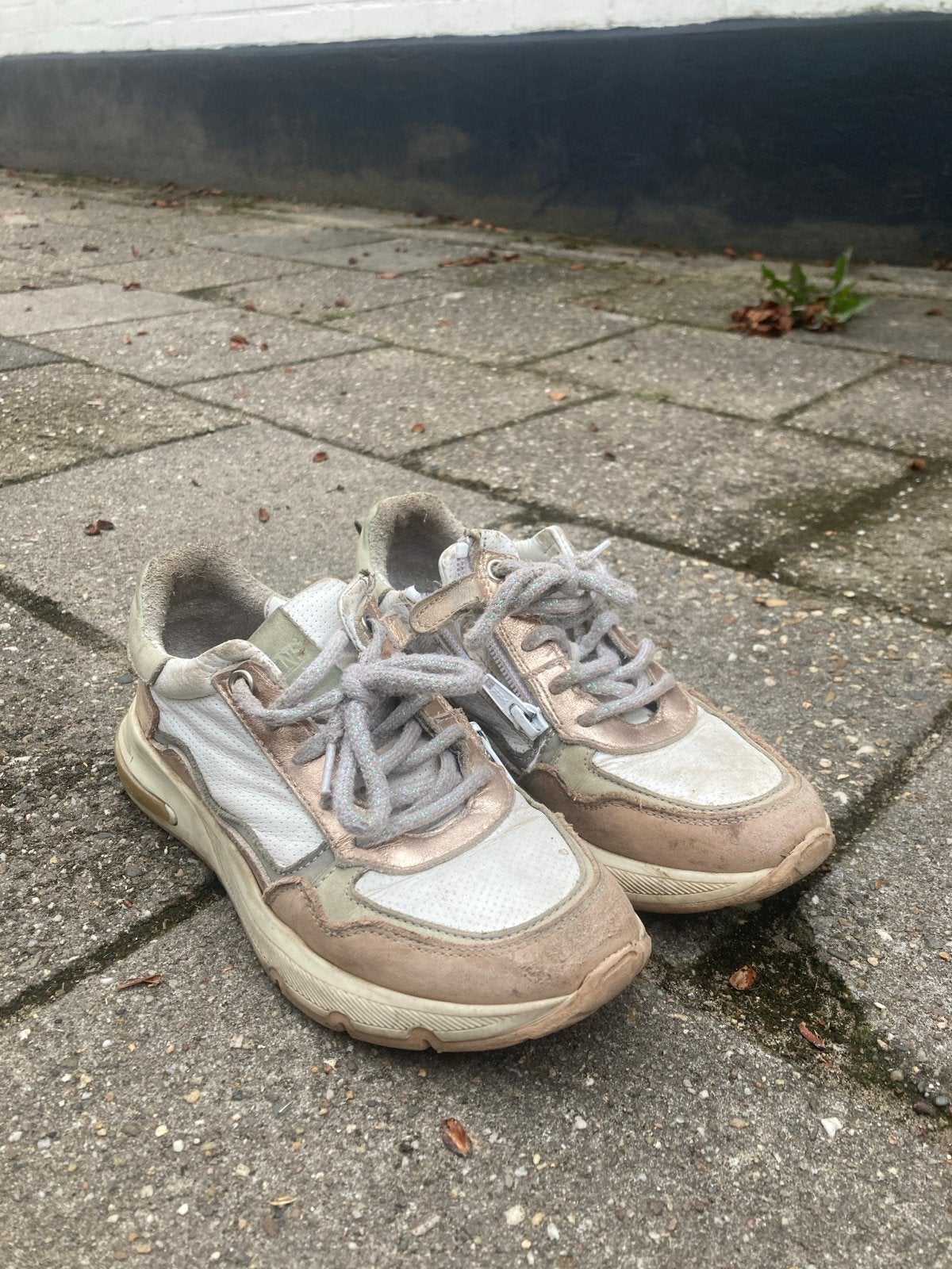 Twins and Trackstyle sneakers Maat 34, Gebruikt, Jongen of Meisje, Schoenen, Ophalen of Verzenden