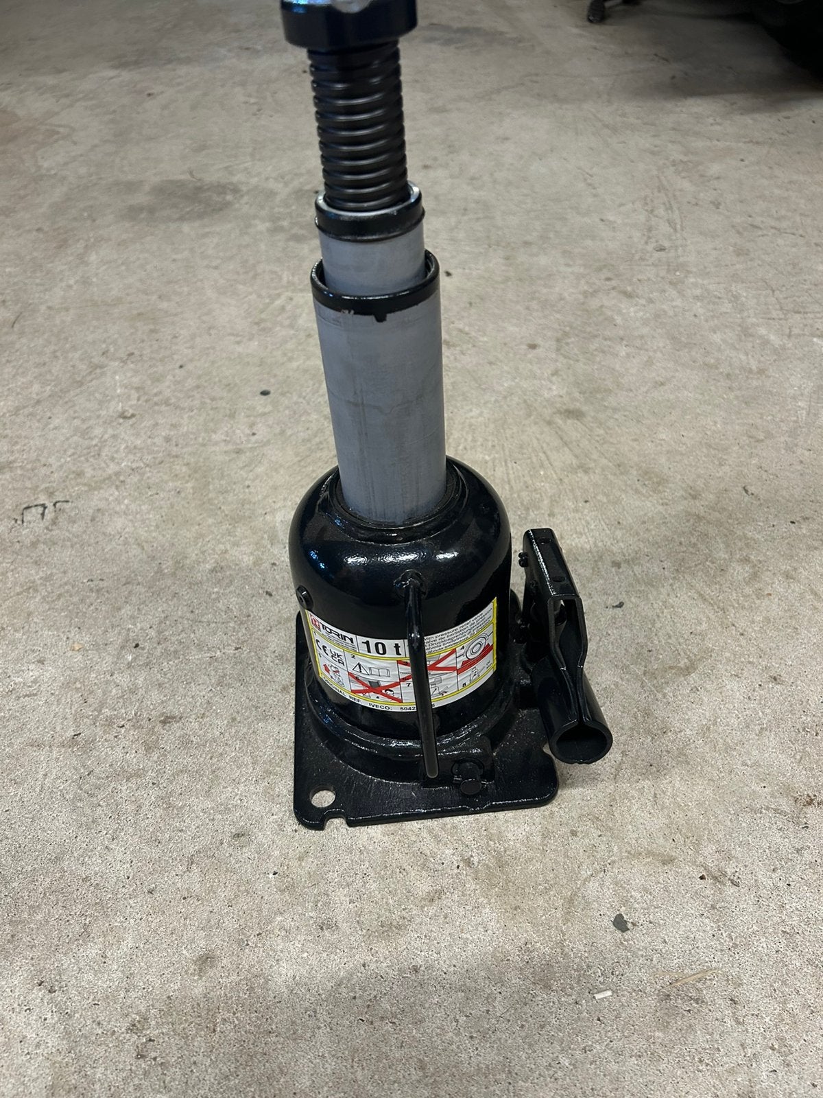Torin 10 ton 2 traps potkrik zie tekst., Ophalen, Zo goed als nieuw