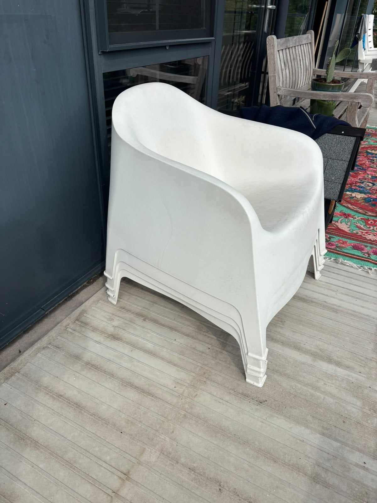 Witte kunststof Ikea tuinstoelen - stapelbaar, Ophalen, Kunststof, Gebruikt, Wit