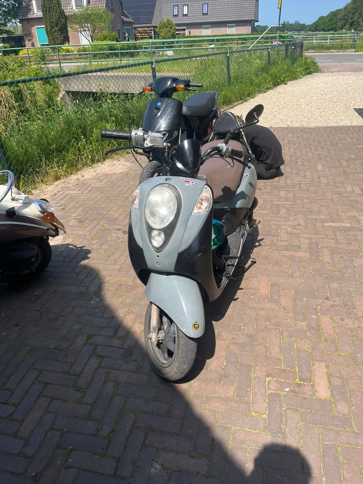 Sym mio 50 (bromplaat), Ophalen of Verzenden, Zo goed als nieuw, Benzine, Mio