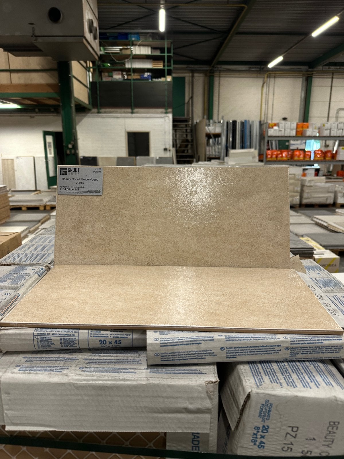 20x45 Beauty Coor Beige Vogue keramische tegel, Ophalen, Zo goed als nieuw
