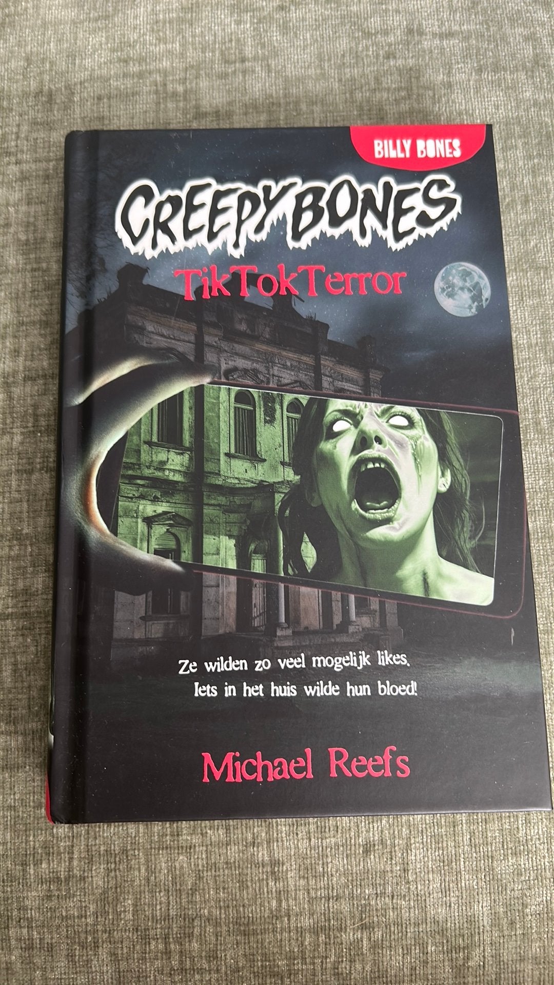 Michael Reefs - TikTokTerror, Ophalen of Verzenden, Zo goed als nieuw, Michael Reefs