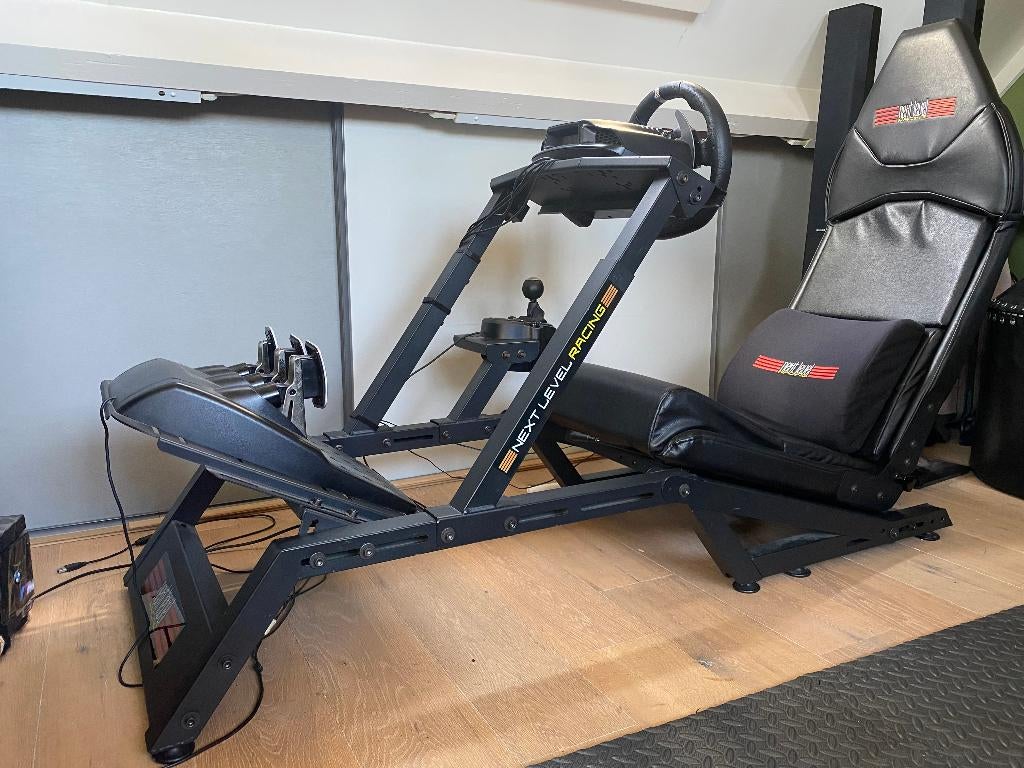 Complete playseat simset+Logitech G920+Pedalen+Shifte, Spelcomputers en Games, Spelcomputers | Xbox | Accessoires, Ophalen, Zo goed als nieuw