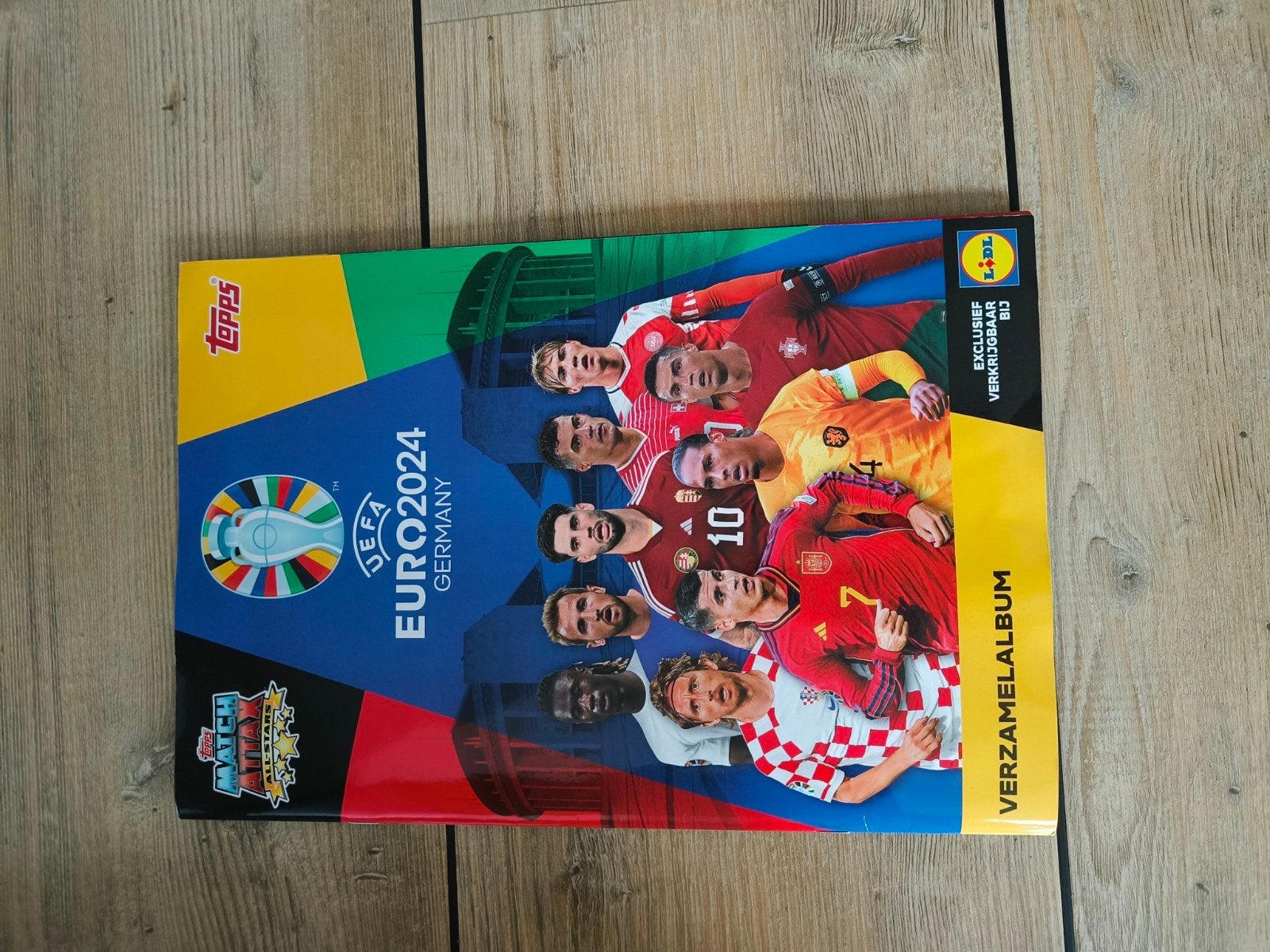 UEFA Euro 2024 Topps Match Attax verzamelalbum en kaarten, Verzamelen, Ophalen of Verzenden, Buitenlandse clubs, Poster, Plaatje of Sticker
